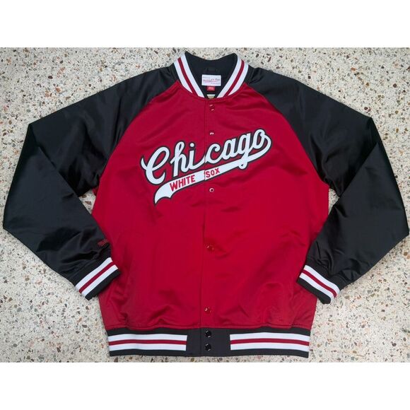 Mitchell & Ness Cooperstown Collection MLB Chicago White Sox Satin Jacket Size L